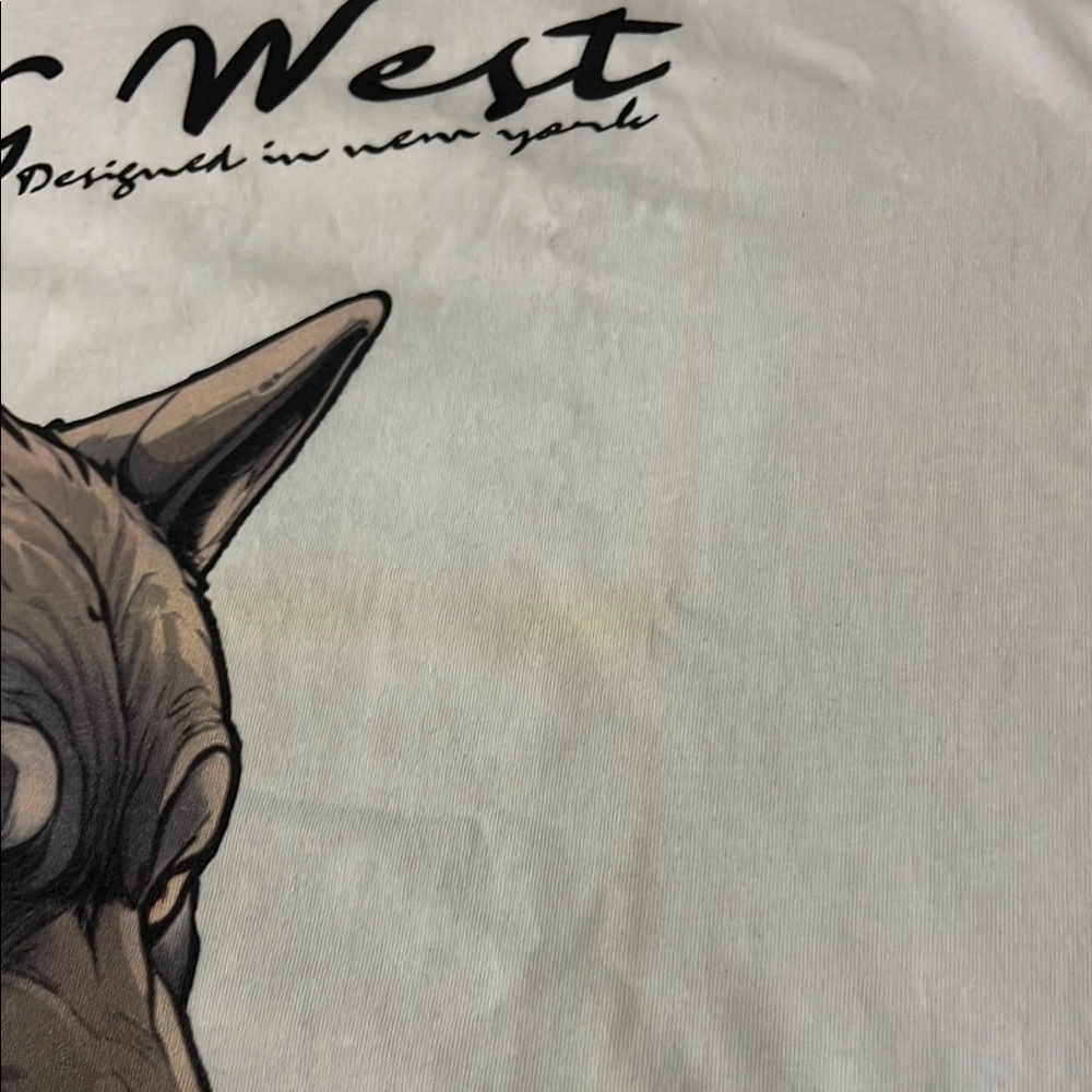 G WEST OVERSIZED WOLF TEE
( yellow marks of being folded ) - Picture 5 of 6